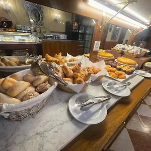 https://casa-fontana.hotelslidodijesolo.com