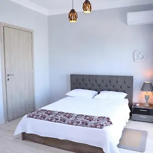  Apartment Damias Greece