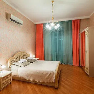 https://apartment-on-pushkinskaya-5.getsaintpetersburghotels.com